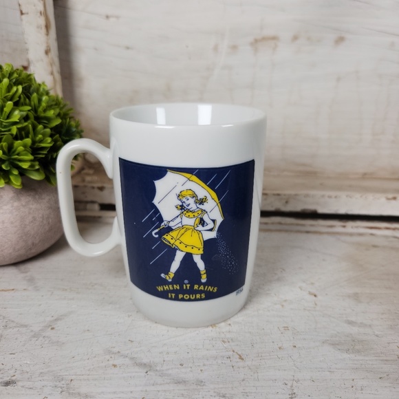 VTG Morton Salt Girl Porcelain Coffee Mug 1956 Logo When it Rains it Pours Japan - Picture 4 of 9